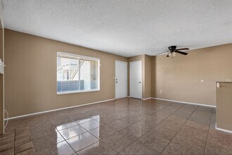 1645 W Baseline Rd in Mesa, AZ - Building Photo - Building Photo