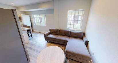 1334 S Catalina St in Los Angeles, CA - Building Photo - Building Photo