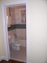 5749 Vickery Blvd, Unit 8 in Dallas, TX - Building Photo - Building Photo