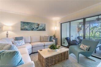 1071 8th St S in Naples, FL - Building Photo - Building Photo