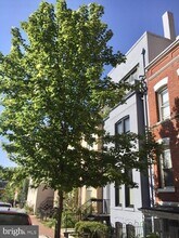 2298 Champlain St NW in Washington, DC - Building Photo - Building Photo