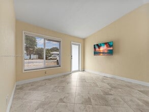 42 Bonefish Ave in Key Largo, FL - Building Photo - Building Photo