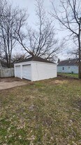 1729 Duncan Rd in Toledo, OH - Building Photo