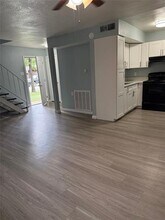 313 Rolston Rd in Irving, TX - Building Photo - Building Photo