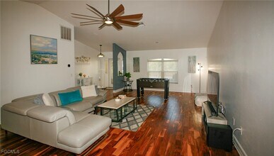723 NW 38th Pl in Cape Coral, FL - Building Photo - Building Photo