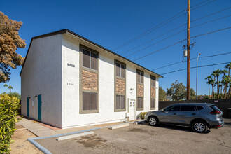 Village Meadows in Phoenix, AZ - Building Photo - Building Photo