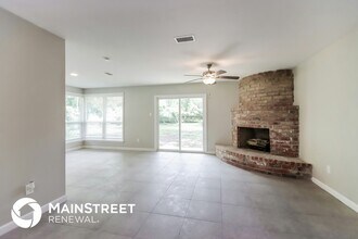 24518 Pine Canyon Dr in Spring, TX - Building Photo - Building Photo