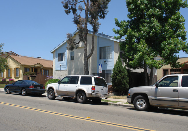 3217 30th St in San Diego, CA - Building Photo - Building Photo