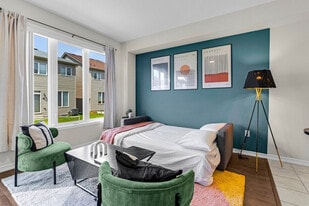 8775 Pawpaw Ln, Unit SI ID1322491P in Niagara Falls, ON - Building Photo