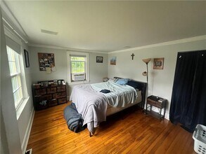 7 King Rd in Middletown, RI - Building Photo - Building Photo