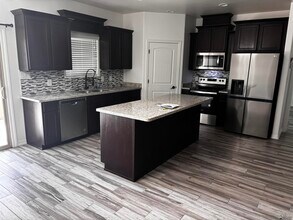 13226 S Sandra Ave in Yuma, AZ - Building Photo - Building Photo