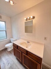 313 N E St in Aberdeen, WA - Building Photo - Building Photo