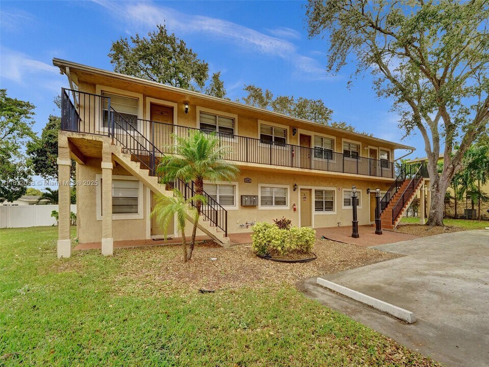 1101 Prospect Rd in Fort Lauderdale, FL - Building Photo
