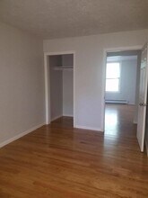 33 Rockland St in Canton, MA - Building Photo - Building Photo