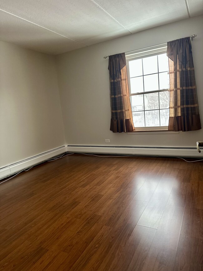 5125 Blodgett Ave in Downers Grove, IL - Building Photo - Building Photo