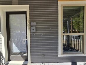 1305 Lotus St in Dallas, TX - Building Photo - Building Photo