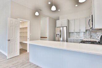 1542 N Oakley Blvd in Chicago, IL - Building Photo - Building Photo