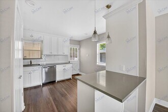 206 N Graves St in McKinney, TX - Building Photo - Building Photo