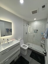 7 Strathmore Rd, Unit A in Brookline, MA - Building Photo - Building Photo