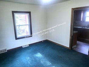 1303 Wade St in Aliquippa, PA - Building Photo - Building Photo