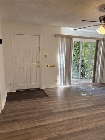 5011 W University Blvd in Dallas, TX - Building Photo - Building Photo