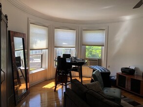 918 Beacon St in Boston, MA - Building Photo - Building Photo
