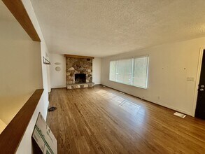 1993 E 6850 S in Cottonwood Heights, UT - Building Photo - Building Photo