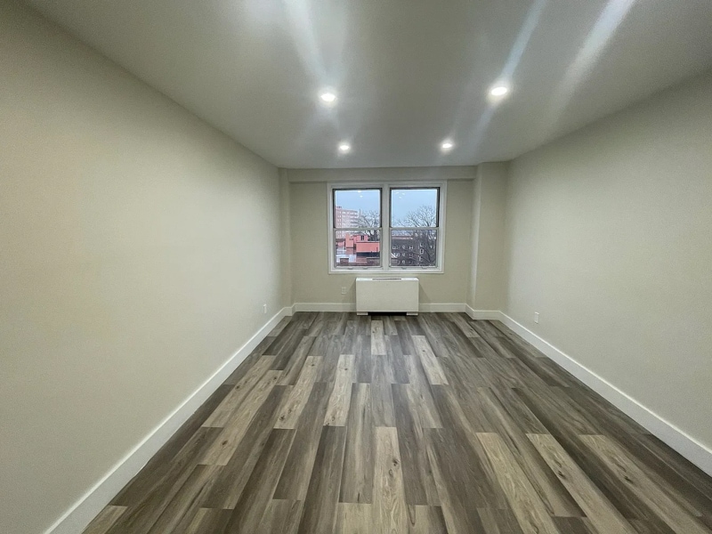 751 S Broad St in Elizabeth, NJ - Building Photo