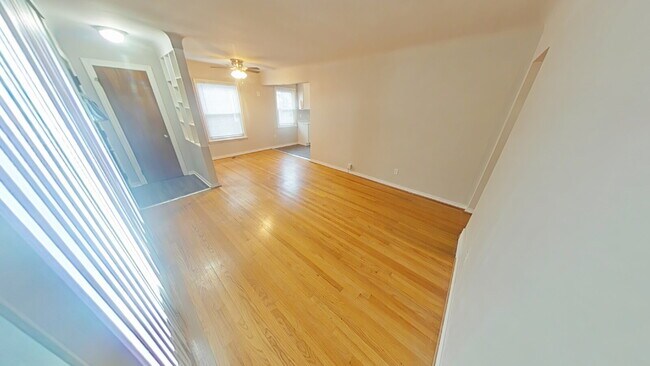 18350 Marquette St in Roseville, MI - Building Photo - Building Photo