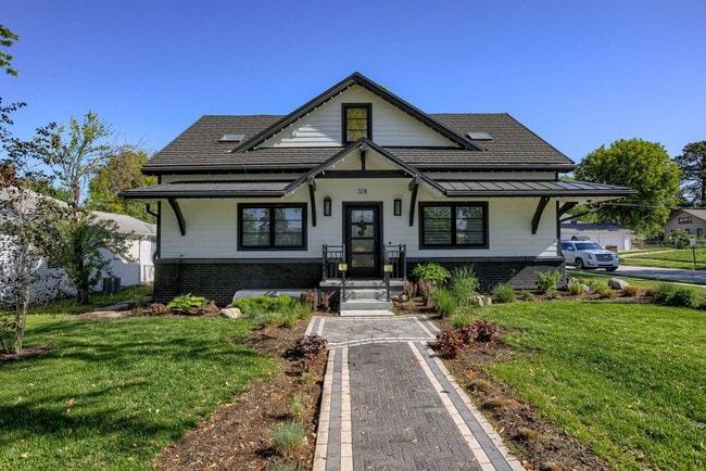 property at 524 South Ave