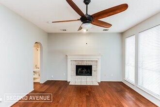 1301 Clear Creek Dr in Mesquite, TX - Building Photo - Building Photo