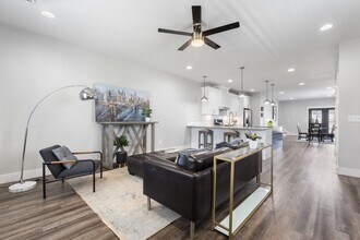 1734 Pecan St in Nashville, TN - Building Photo - Building Photo