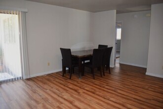 8256 Summer Sunset Dr in Sacramento, CA - Building Photo - Building Photo