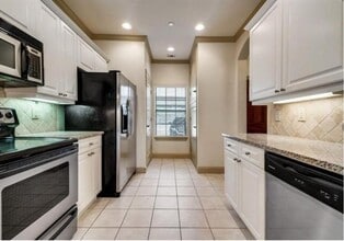 1805 Signal Ridge Pl in Rockwall, TX - Building Photo - Building Photo