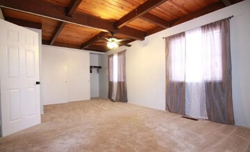 14196 Decatur Dr in Magalia, CA - Building Photo - Building Photo