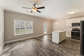 419 Flt Rdg Wy in Knoxville, TN - Building Photo - Building Photo