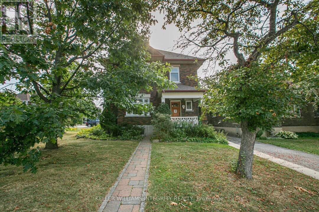 106-106 Harmer Ave in Ottawa, ON - Building Photo
