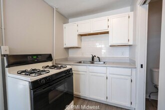 423 Villa Ave in Indianapolis, IN - Building Photo - Building Photo