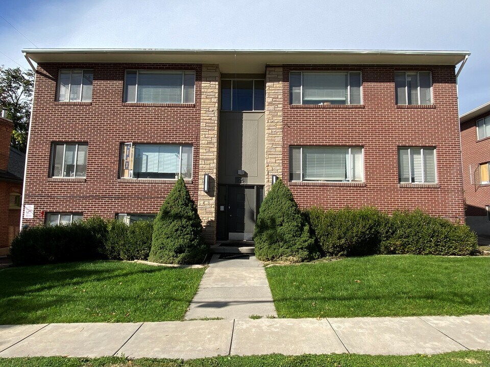 25 O St in Salt Lake City, UT - Building Photo