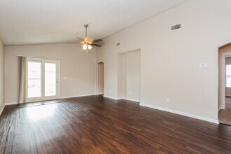 651 Morning Mist Way in Orange Park, FL - Building Photo - Building Photo