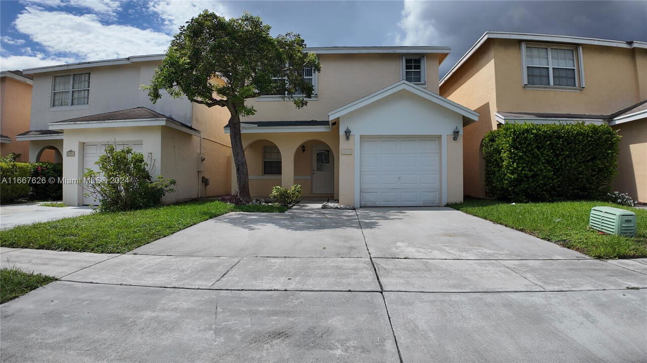 4053 Eastridge Dr in Pompano Beach, FL - Building Photo