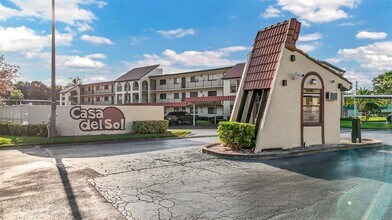 3055 Casa Del Sol Cir, Unit 104 in Clearwater, FL - Building Photo - Building Photo