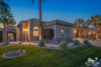 51533 Vía Sorrento in La Quinta, CA - Building Photo - Building Photo