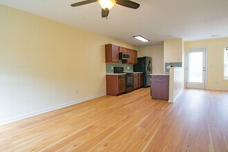 4316 Jockey Whip Ln in Parkton, NC - Building Photo - Building Photo