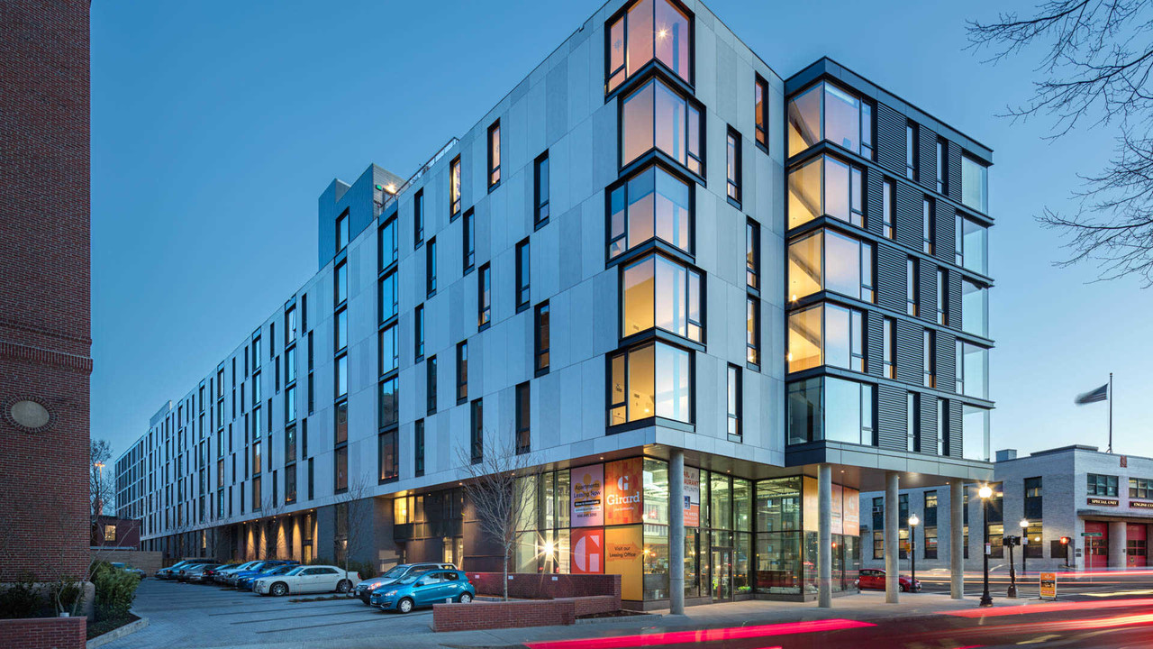 Girard in Boston, MA - Foto de edificio