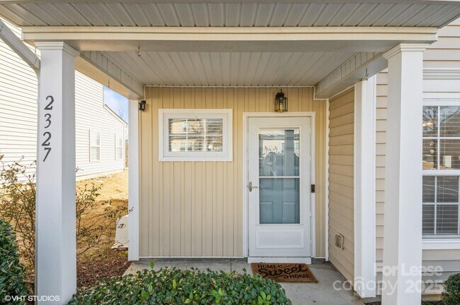 2327 Crosscut Dr in Charlotte, NC - Building Photo - Building Photo