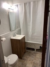 114 Asbury St in Rochester, NY - Building Photo - Building Photo