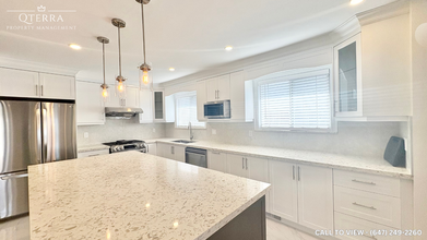 1-709 Eaglemount Cres in Mississauga, ON - Building Photo - Building Photo