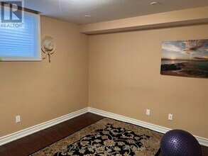 15 Settlers Ridge St in Markham, ON - Building Photo - Building Photo