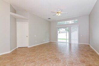12428 Tree Pointe Ct in Riverview, FL - Building Photo - Building Photo